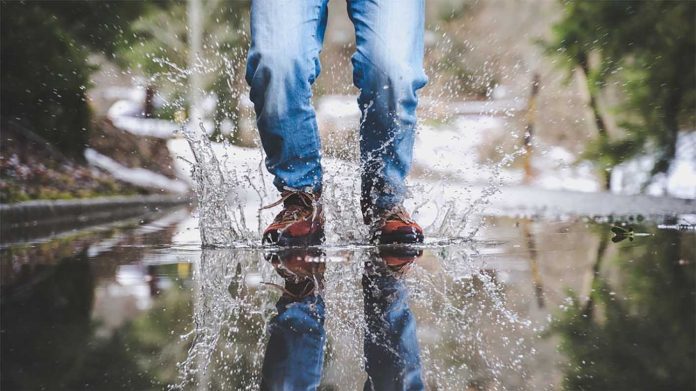 Як висушити одяг, якщо промокли під дощем Як висушити одяг, якщо промокли під дощем