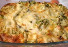 Броколі з яйцем відправляю в духовку. Сама тим часом нарізаю салатик: ідеальна вечеря для всієї родини Запіканка й салат на вечерю